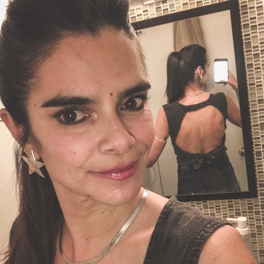 Meet your Posher, Veronica